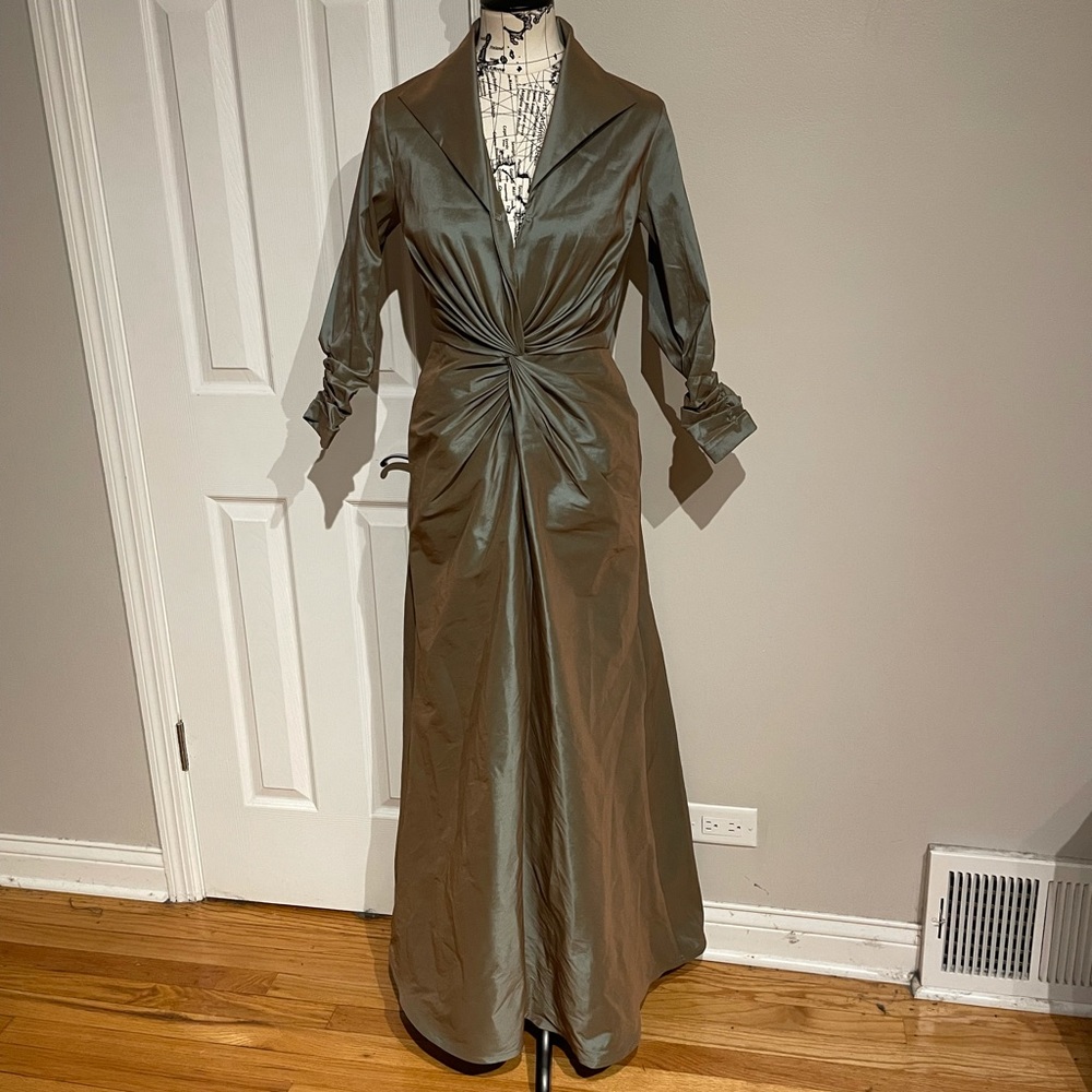 NWOT Tadashi Iridescent holographic knot Twist Taffeta Evening Formal gown 8